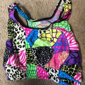 Multi-color/pattern sports bra